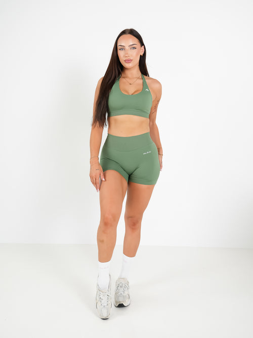 Amplify Seamless Halter Bra - Pistachio