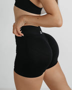 Amplify Seamless Shorts - Black