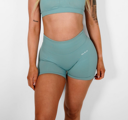 Amplify Seamless Shorts - Mineral Green