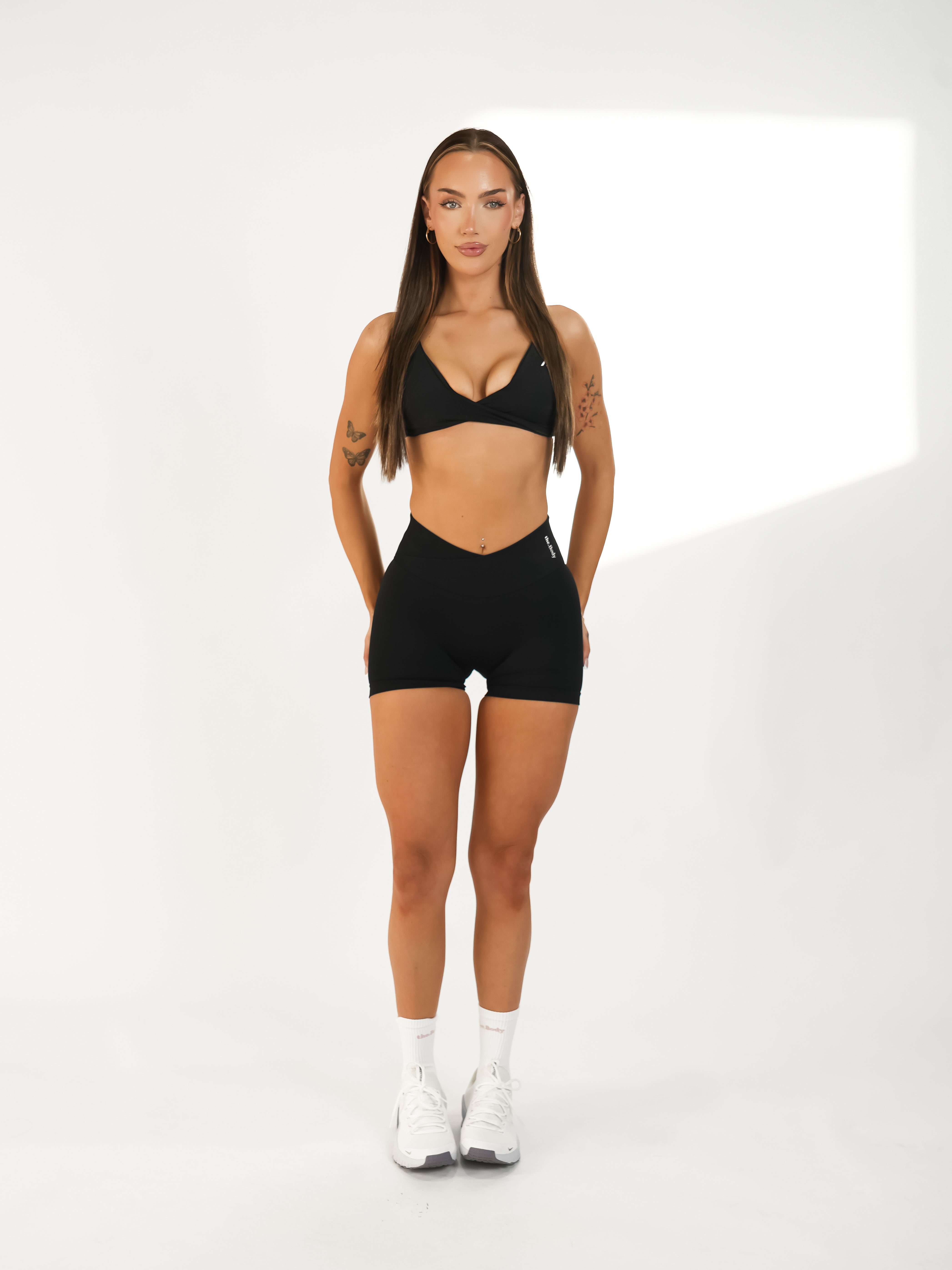 Aire Shorts - Black