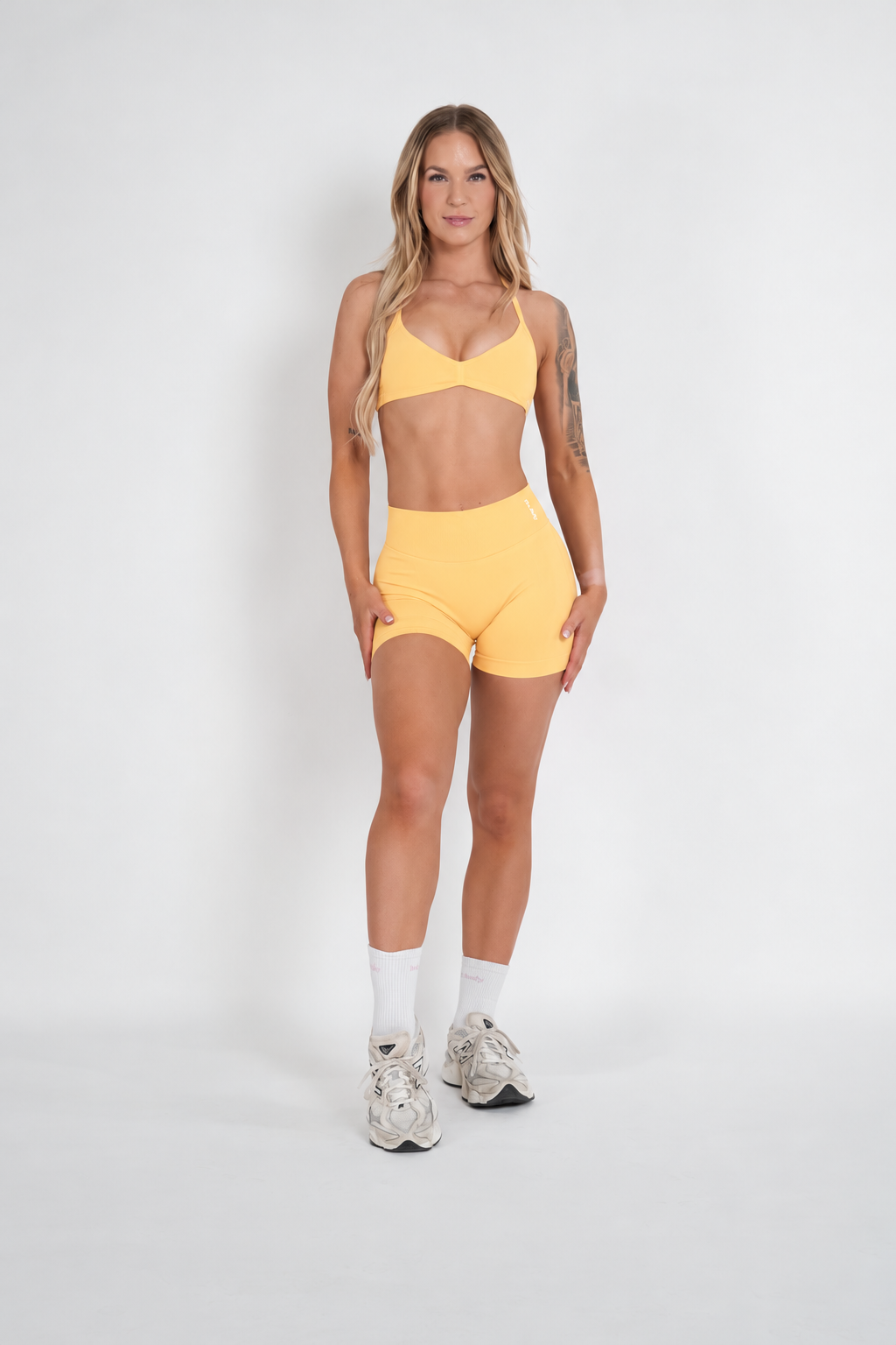 Amplify Shorts - Peach