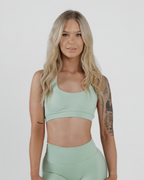 Amplify Seamless Halter Bra - Palm Green